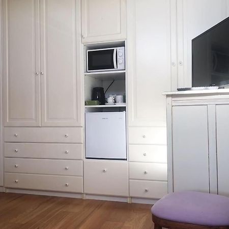 Lovely Independent Mini-Apartment In Central Roma Eksteriør bilde