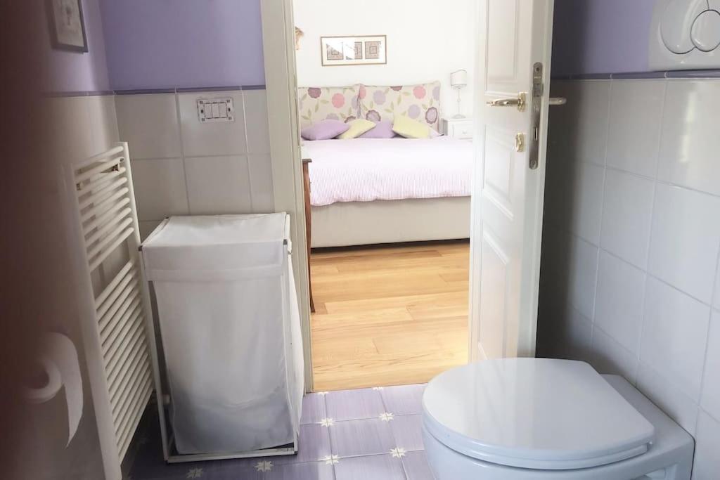 Lovely Independent Mini-Apartment In Central Roma Eksteriør bilde